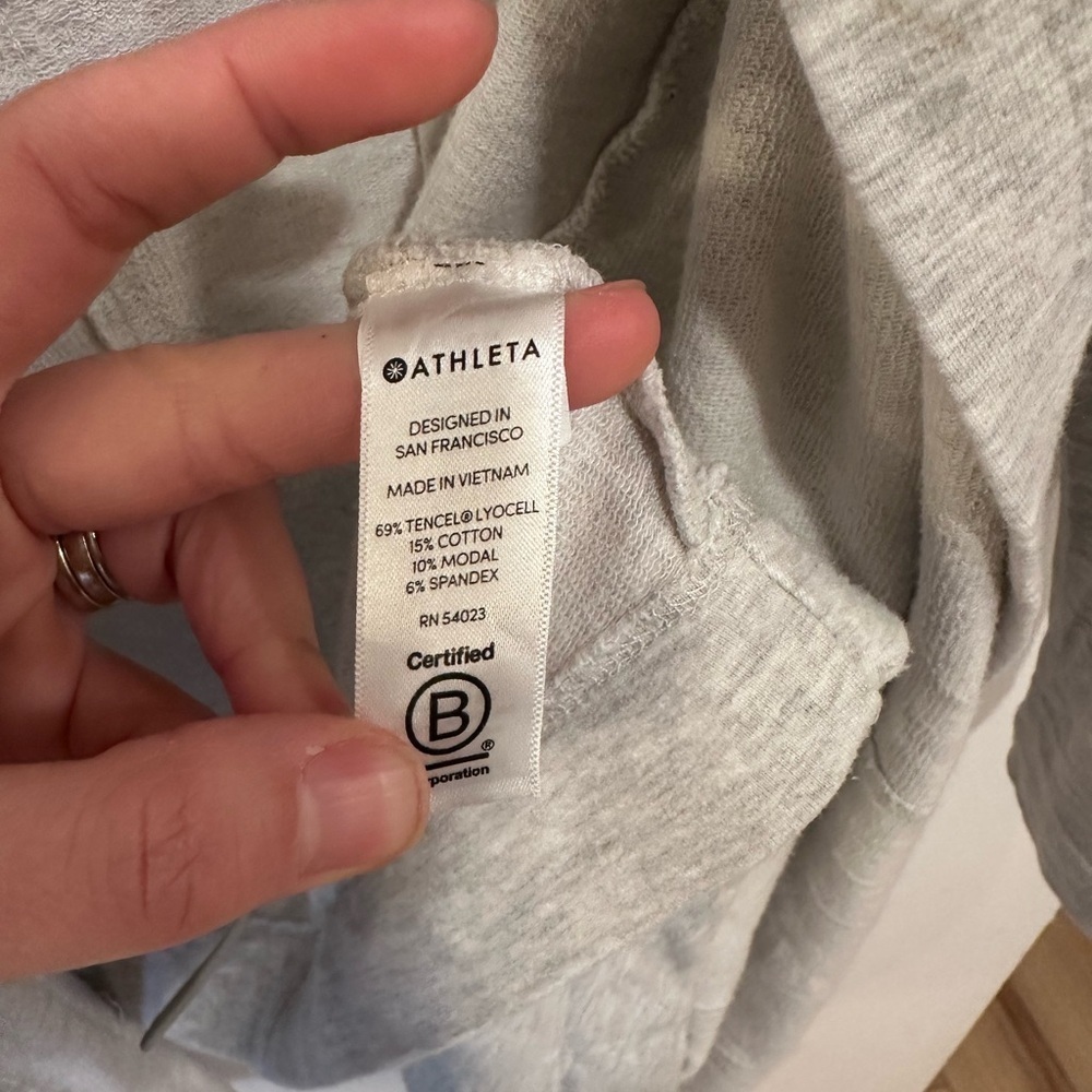 Athleta Vista Wrap Gray Open Front Hooded Cardigan Sweater Top Size Small Yoga - Picture 5 of 9